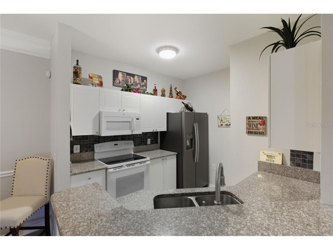 5122 Northridge Road #107 Sarasota FL 34238 A4670927 image12