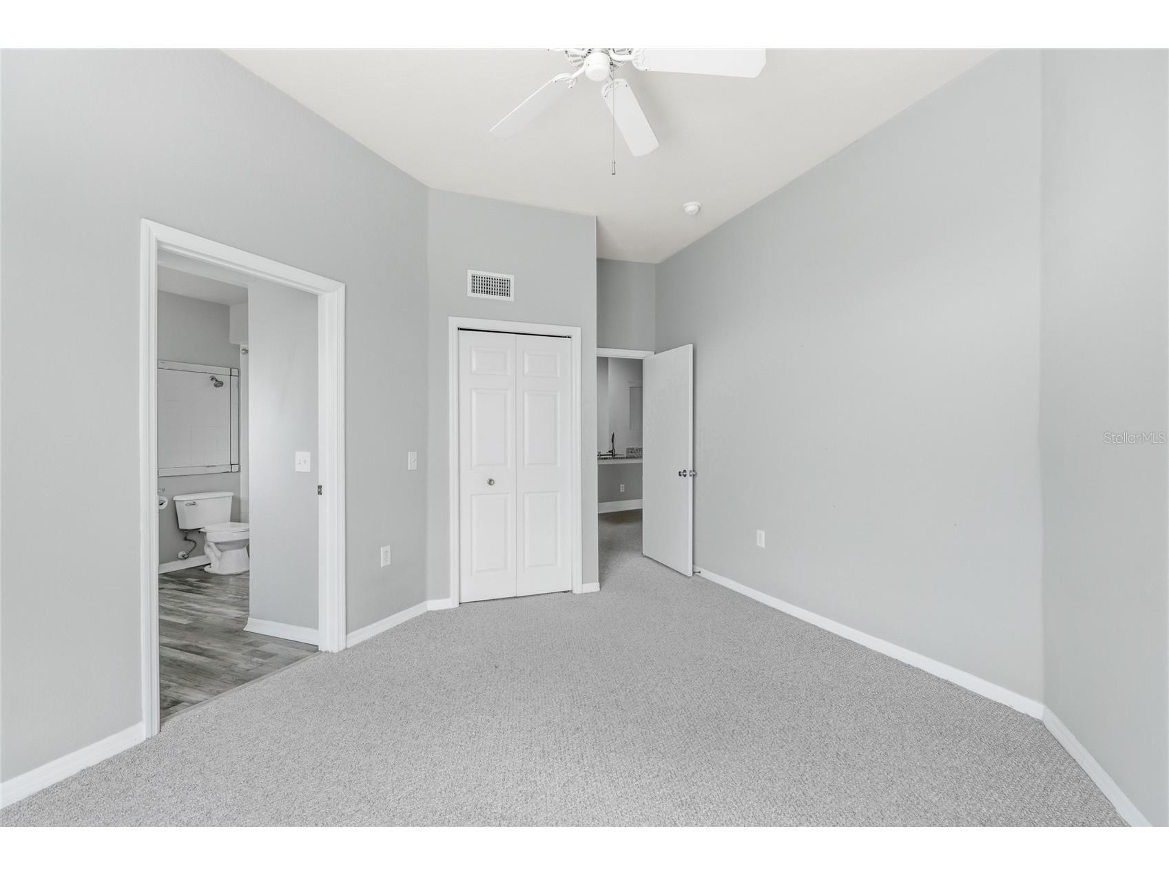 5122 Northridge Road #307 Sarasota FL 34238 A4693041 image18
