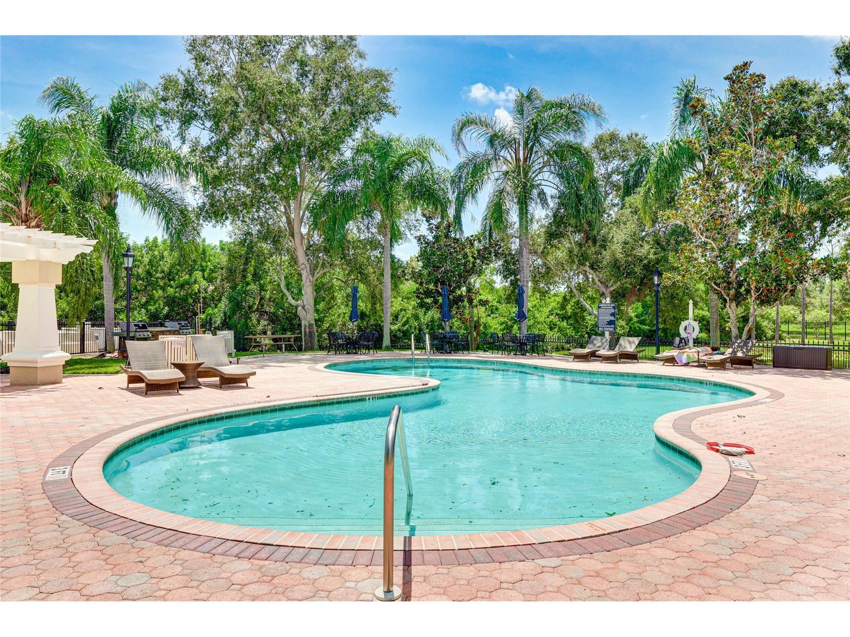 5122 Northridge Road #307 Sarasota FL 34238 A4693041 image33