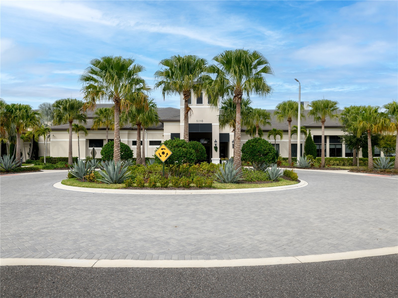 5122 Sierra Falls Court Wimauma FL 33598 TB8454749 image56