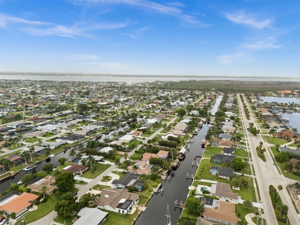 5122 SW 3rd Avenue Cape Coral FL 33914 C7512874 image33
