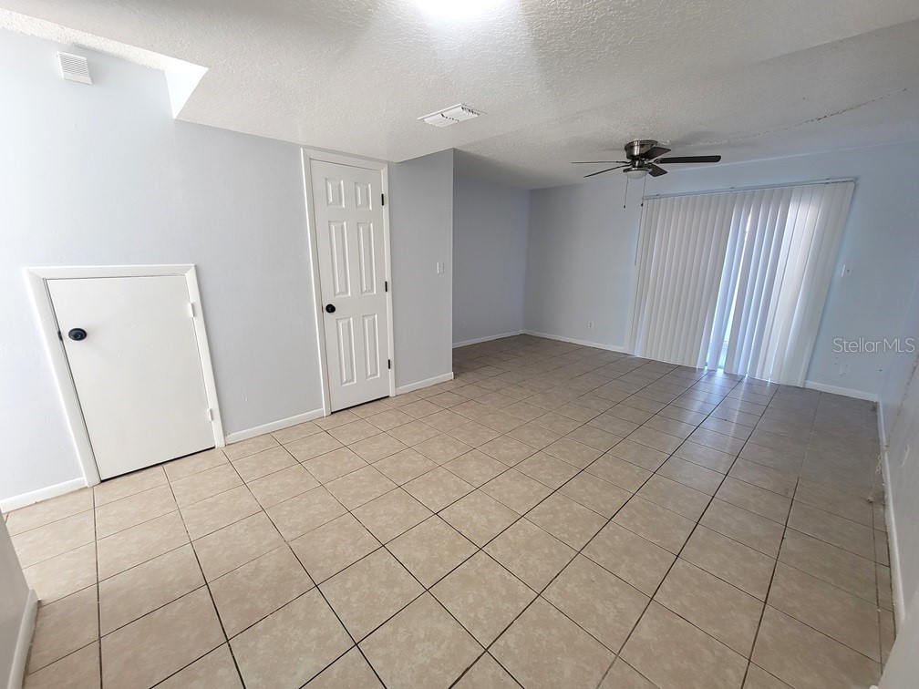 5122 Temple Heights Road #D Tampa FL 33617 W7882859 image3