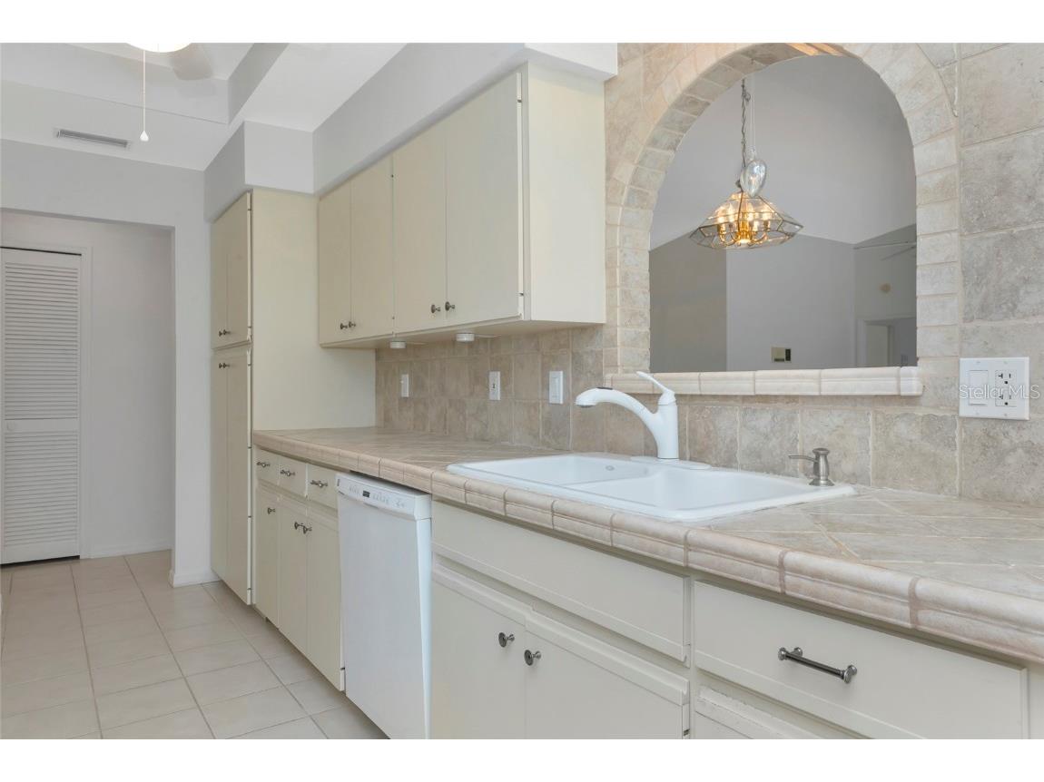 5122 Wedge Court E Bradenton FL 34203 A4668827 image12