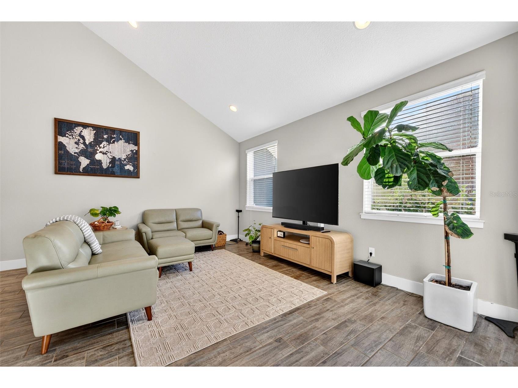 5123 Flag Street Sarasota FL 34232 TB8474541 image21