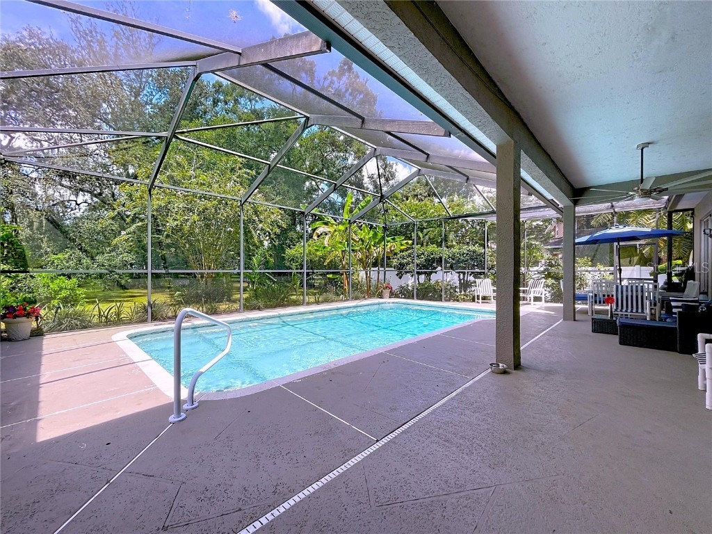 5123 Shorewood Drive Dade City FL 33523 TB8425571 image12