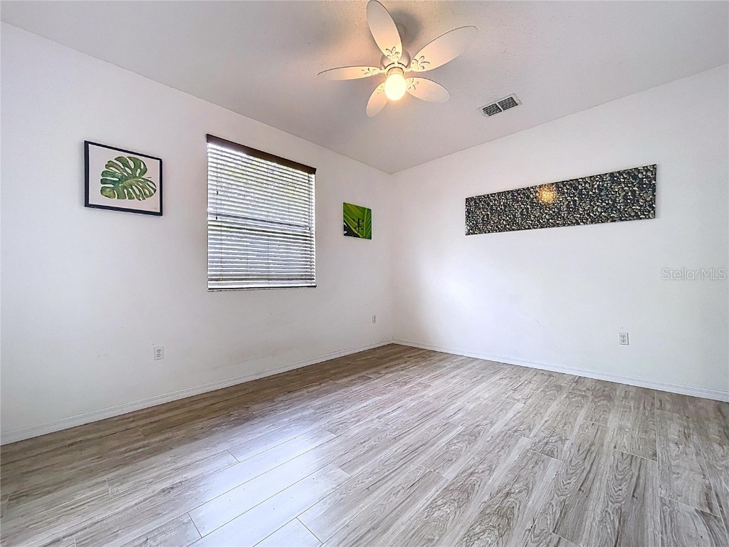 5123 Shorewood Drive Dade City FL 33523 TB8425571 image58