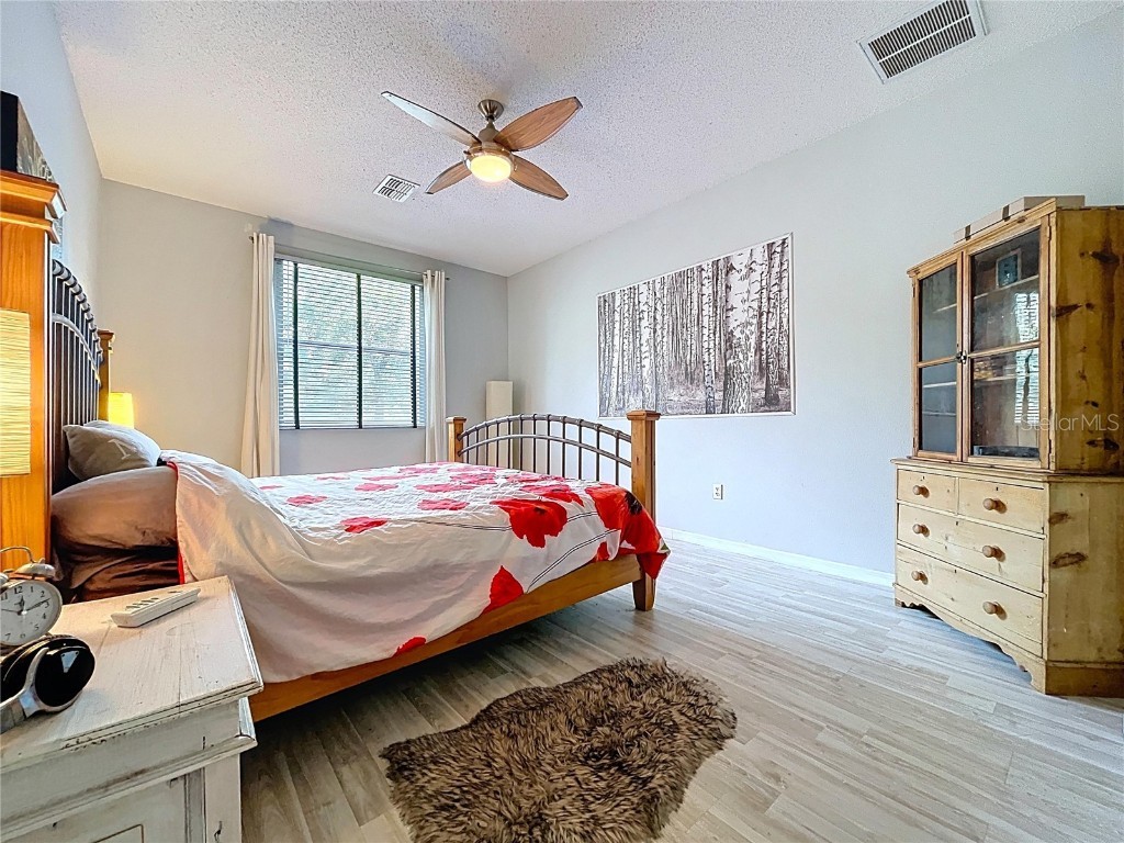 5123 Shorewood Drive Dade City FL 33523 TB8425571 image66