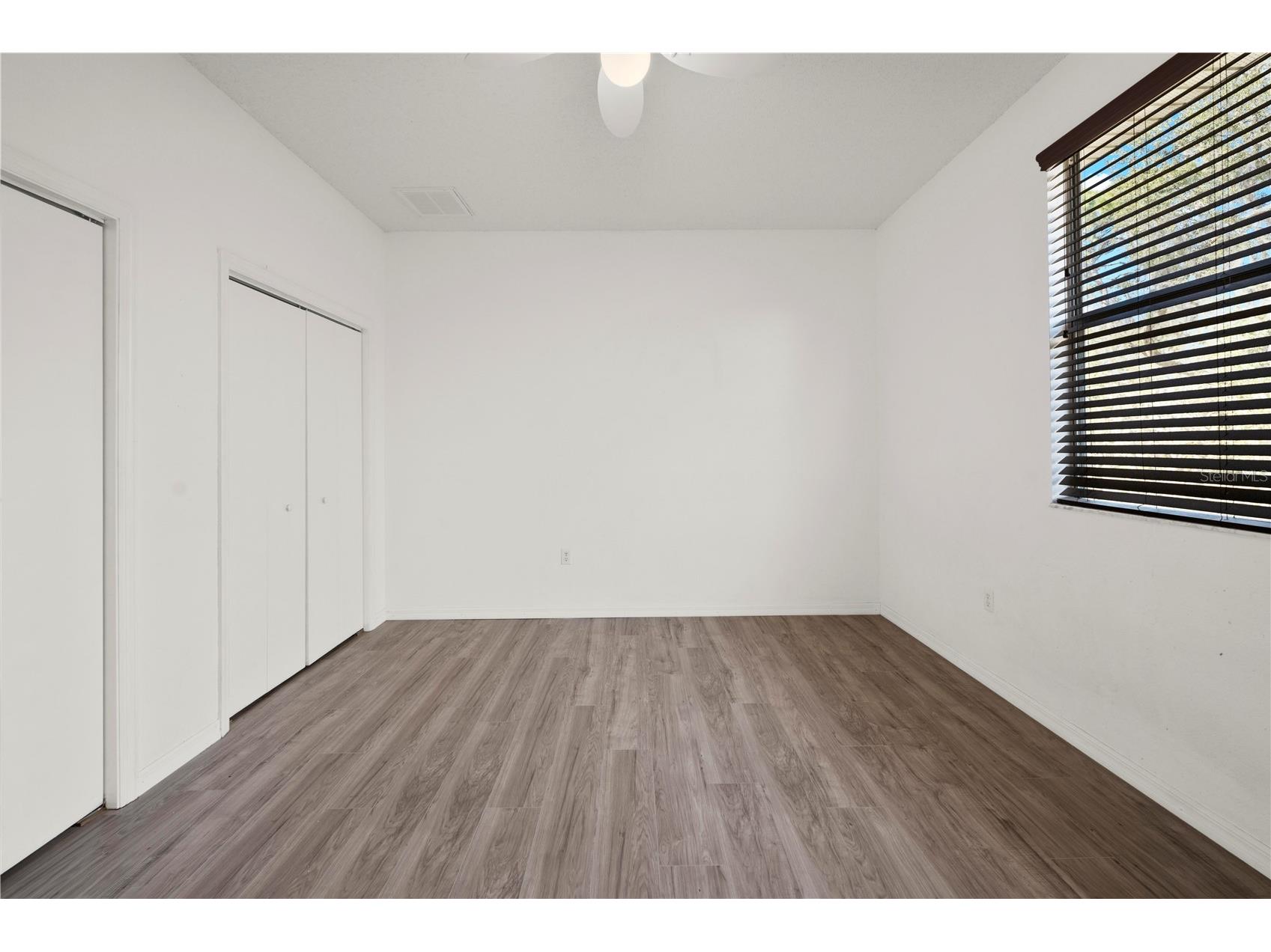 5123 Shorewood Drive Dade City FL 33523 TB8470795 image58