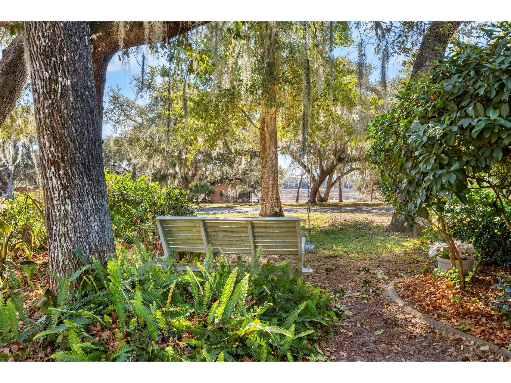 5123 Shorewood Drive Dade City FL 33523 TB8470795 image64