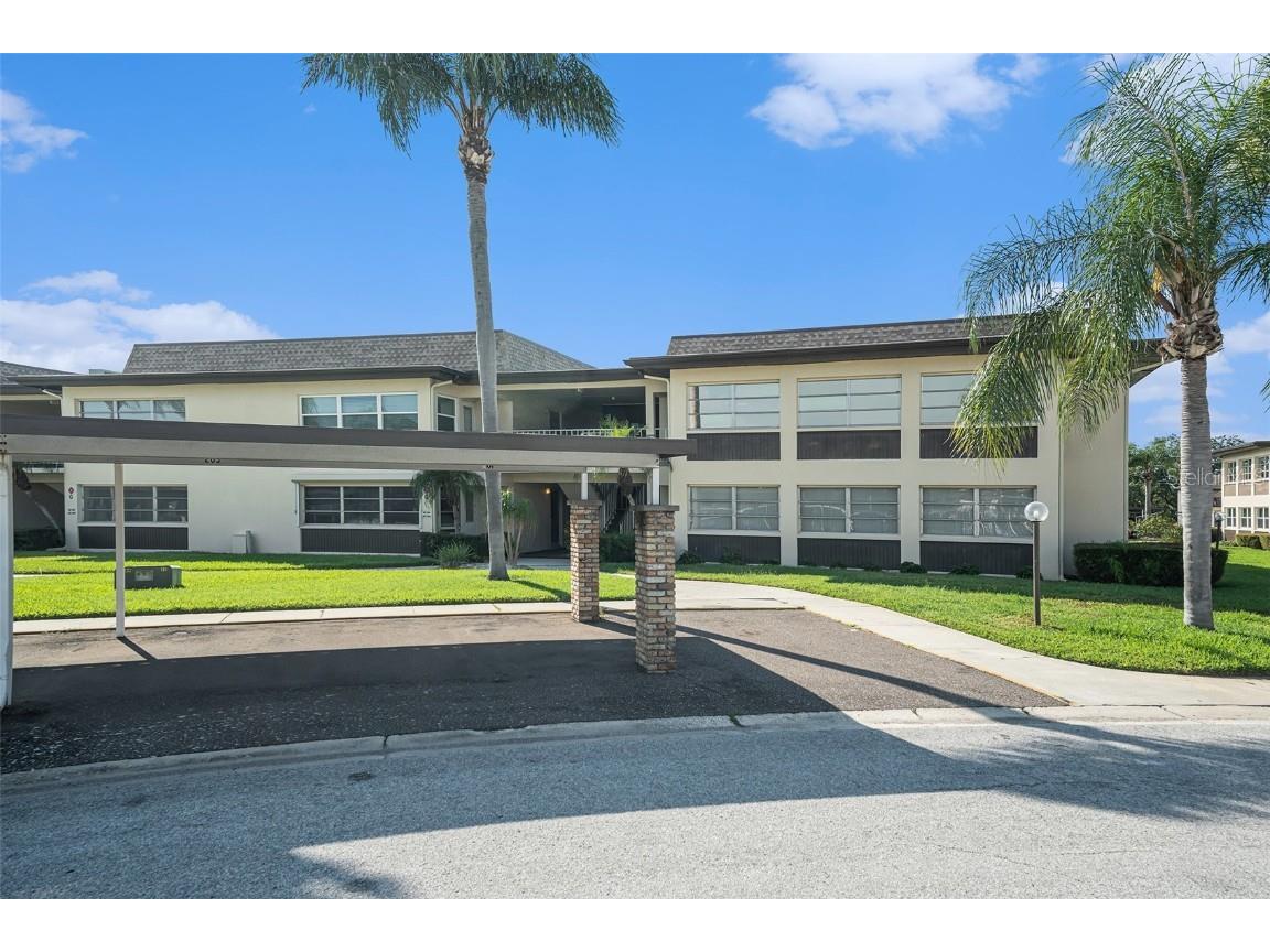 5123 Topaz Lane #202 New Port Richey FL 34652 TB8411742 image3