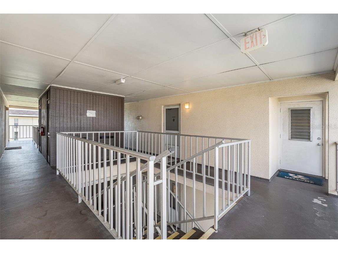 5123 Topaz Lane #202 New Port Richey FL 34652 TB8411742 image5