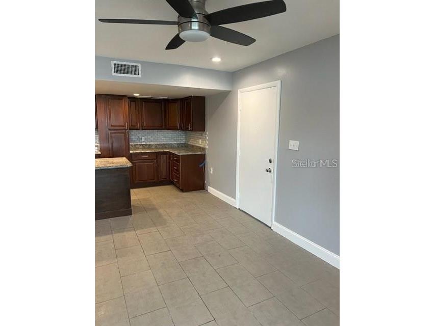 5123 Topaz Lane #204G New Port Richey FL 34652 TB8418122 image3