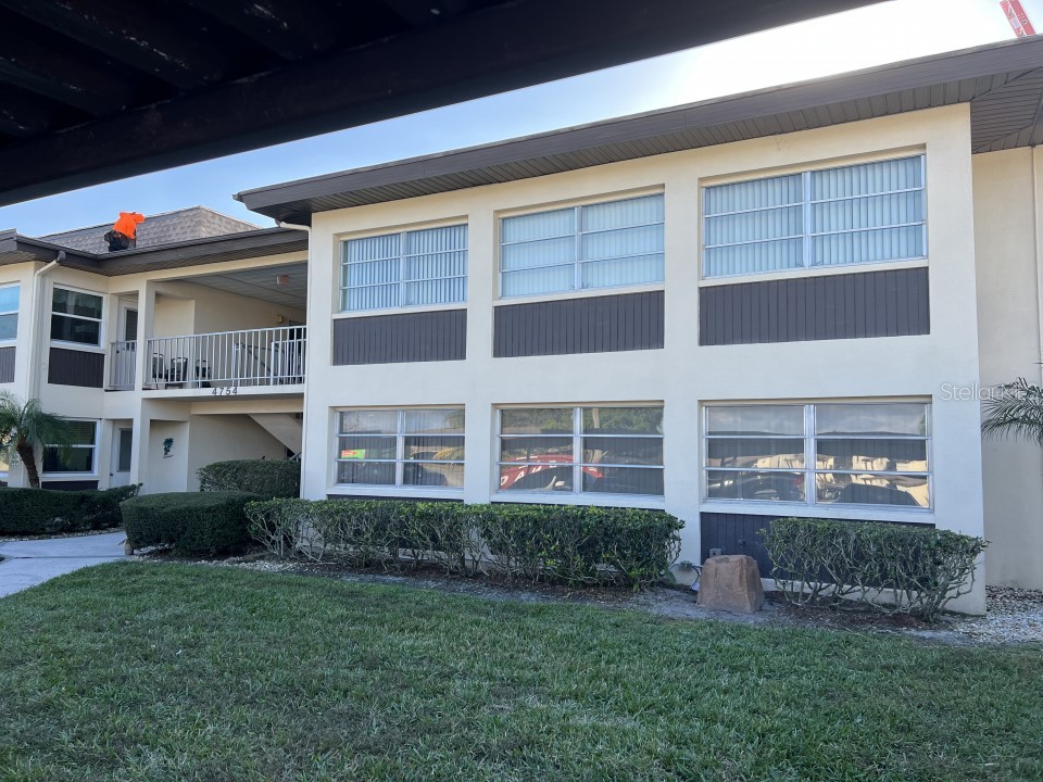 5123 Topaz Lane #207 New Port Richey FL 34652 O6092000 image1