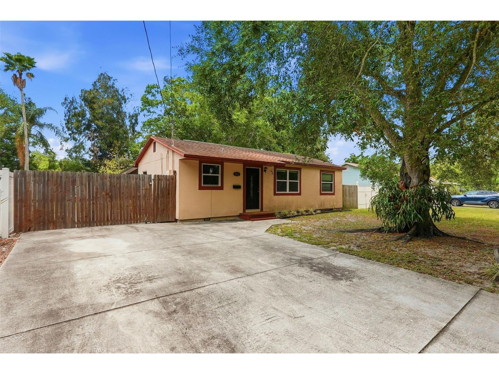 5124 19th Street N Saint Petersburg FL 33714 TB8507377 image1