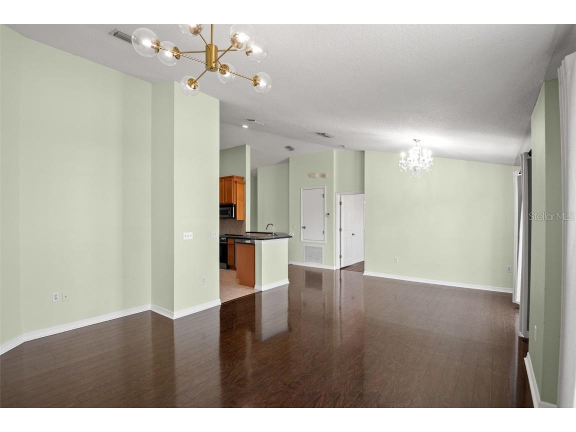 5124 5th Way N Saint Petersburg FL 33703 TB8445613 image10