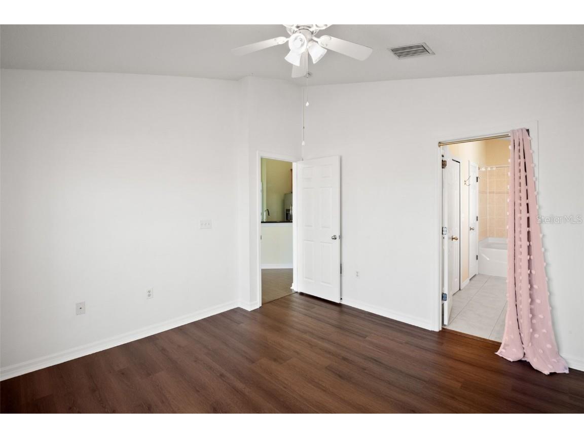 5124 5th Way N Saint Petersburg FL 33703 TB8445613 image17