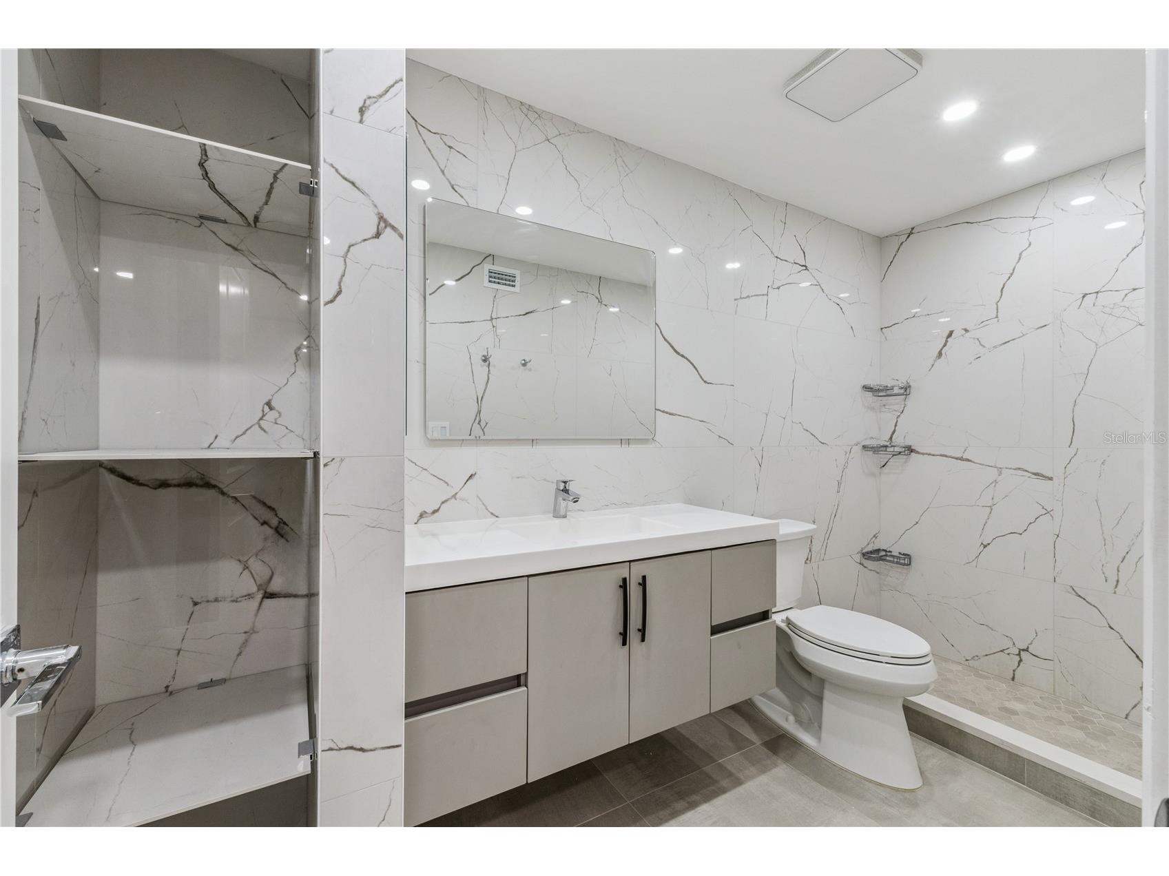 5124 Conroy Road #24 Orlando FL 32811 G5103714 image13