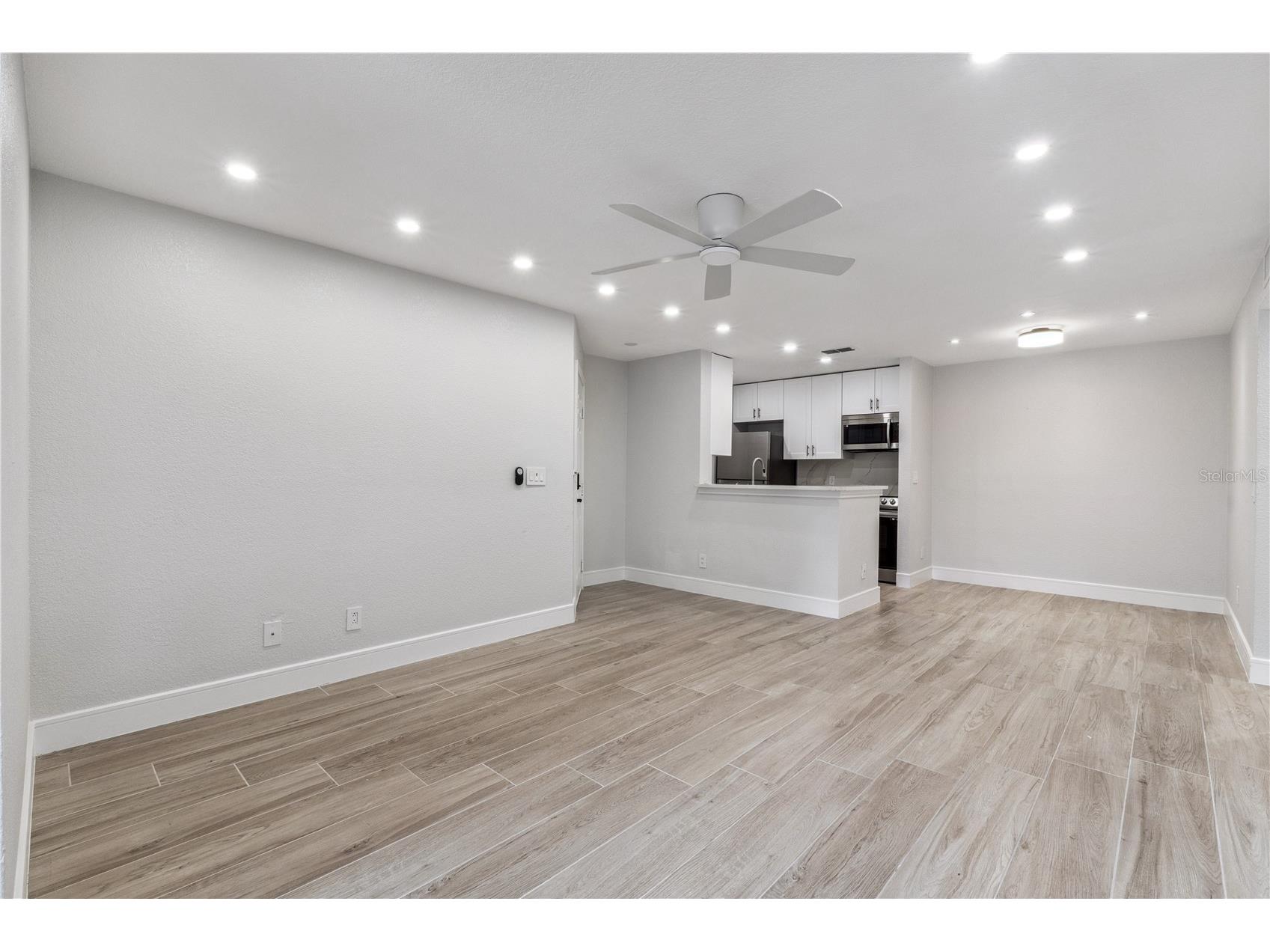 5124 Conroy Road #24 Orlando FL 32811 G5103714 image3