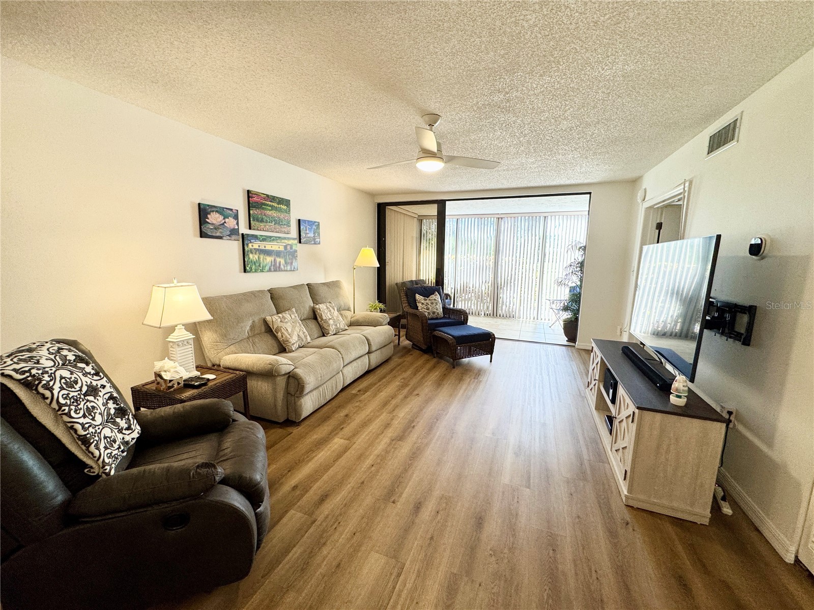 5124 Harpers Croft #7 Sarasota FL 34235 A4679022 image10