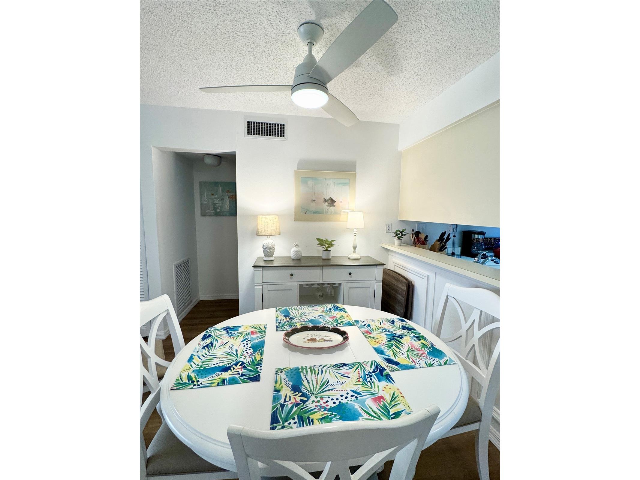 5124 Harpers Croft #7 Sarasota FL 34235 A4679022 image20