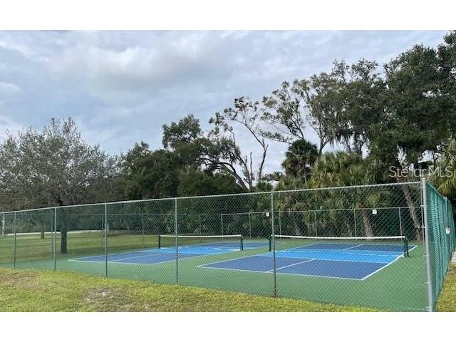 5124 Harpers Croft #7 Sarasota FL 34235 A4679022 image57