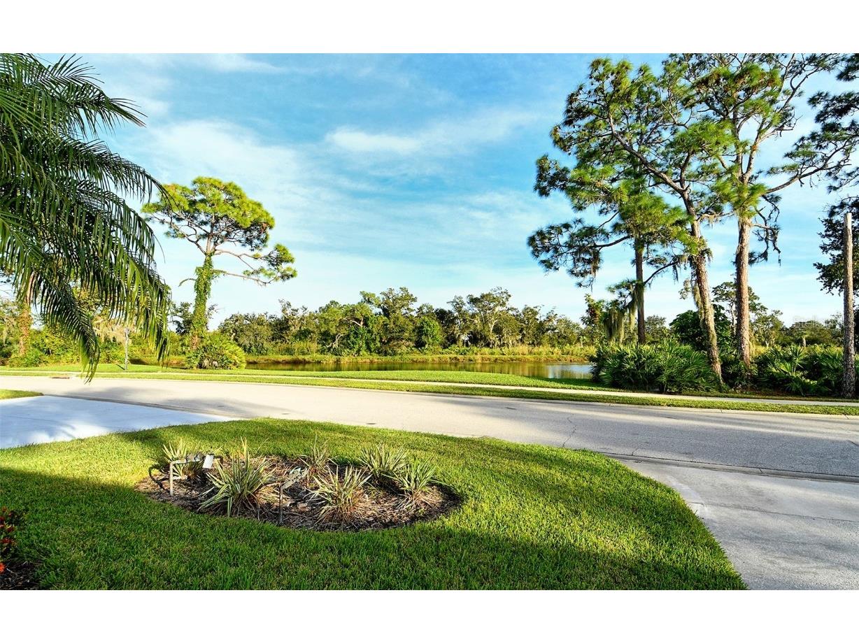 5124 Mahogany Run Avenue Sarasota FL 34241 A4671999 image4