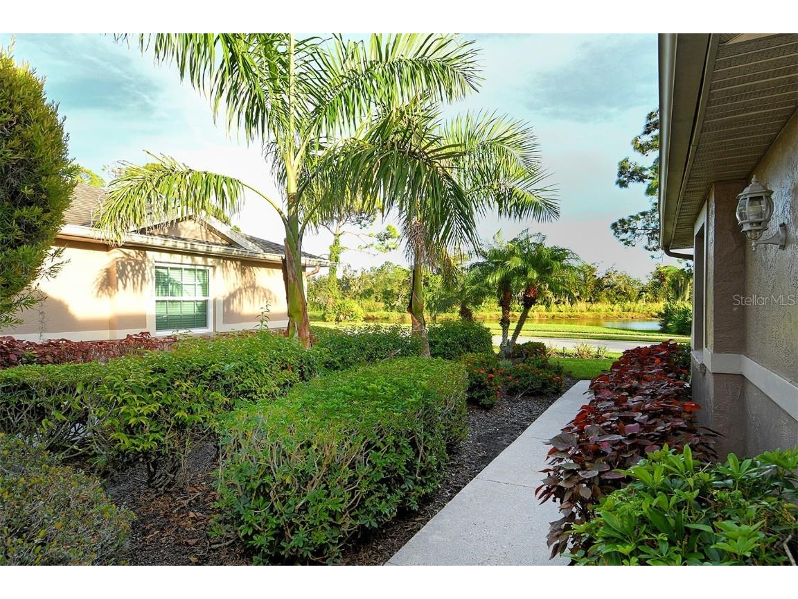 5124 Mahogany Run Avenue Sarasota FL 34241 A4671999 image5