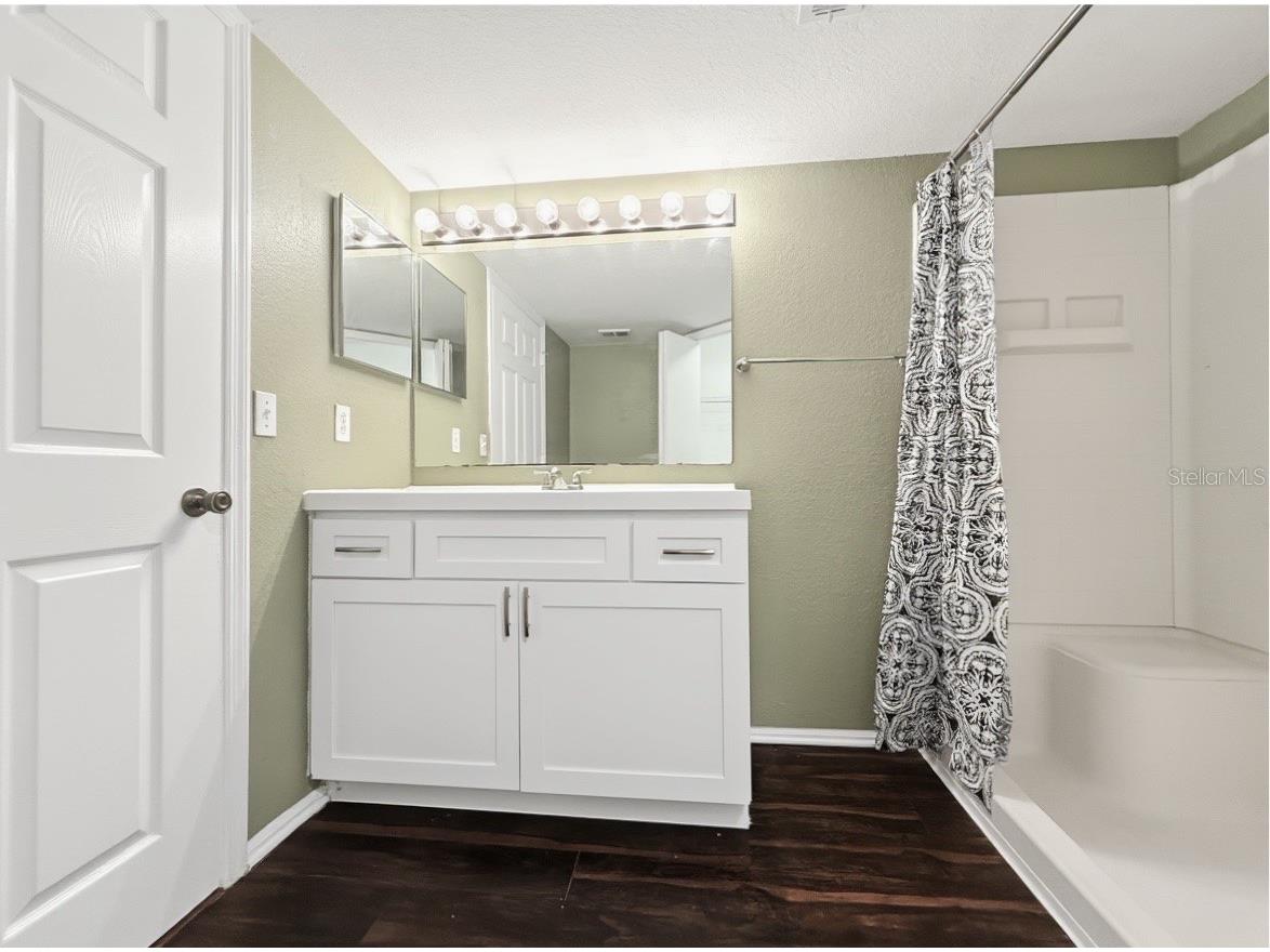 5124 Park Central Drive #527 Orlando FL 32839 O6400054 image16