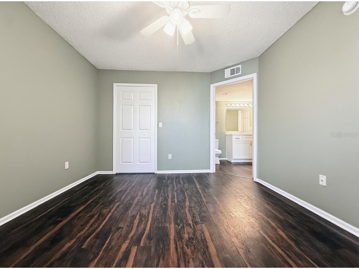 5124 Park Central Drive #527 Orlando FL 32839 O6400054 image18