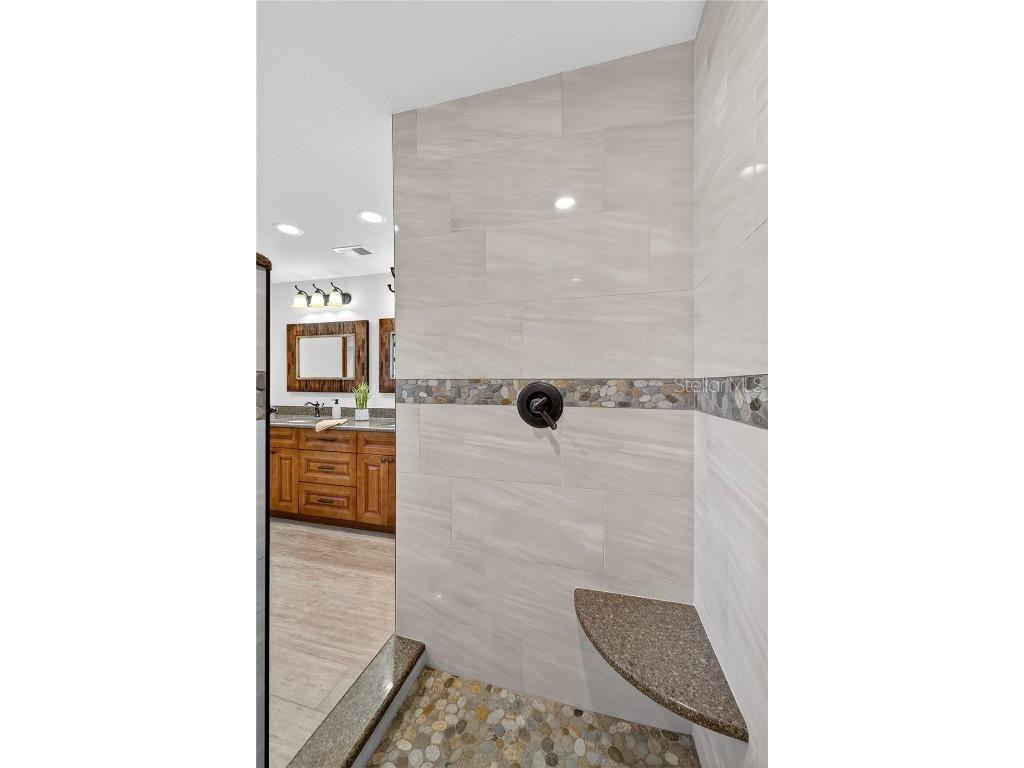 5124 South Shore Drive New Port Richey FL 34652 W7880289 image42