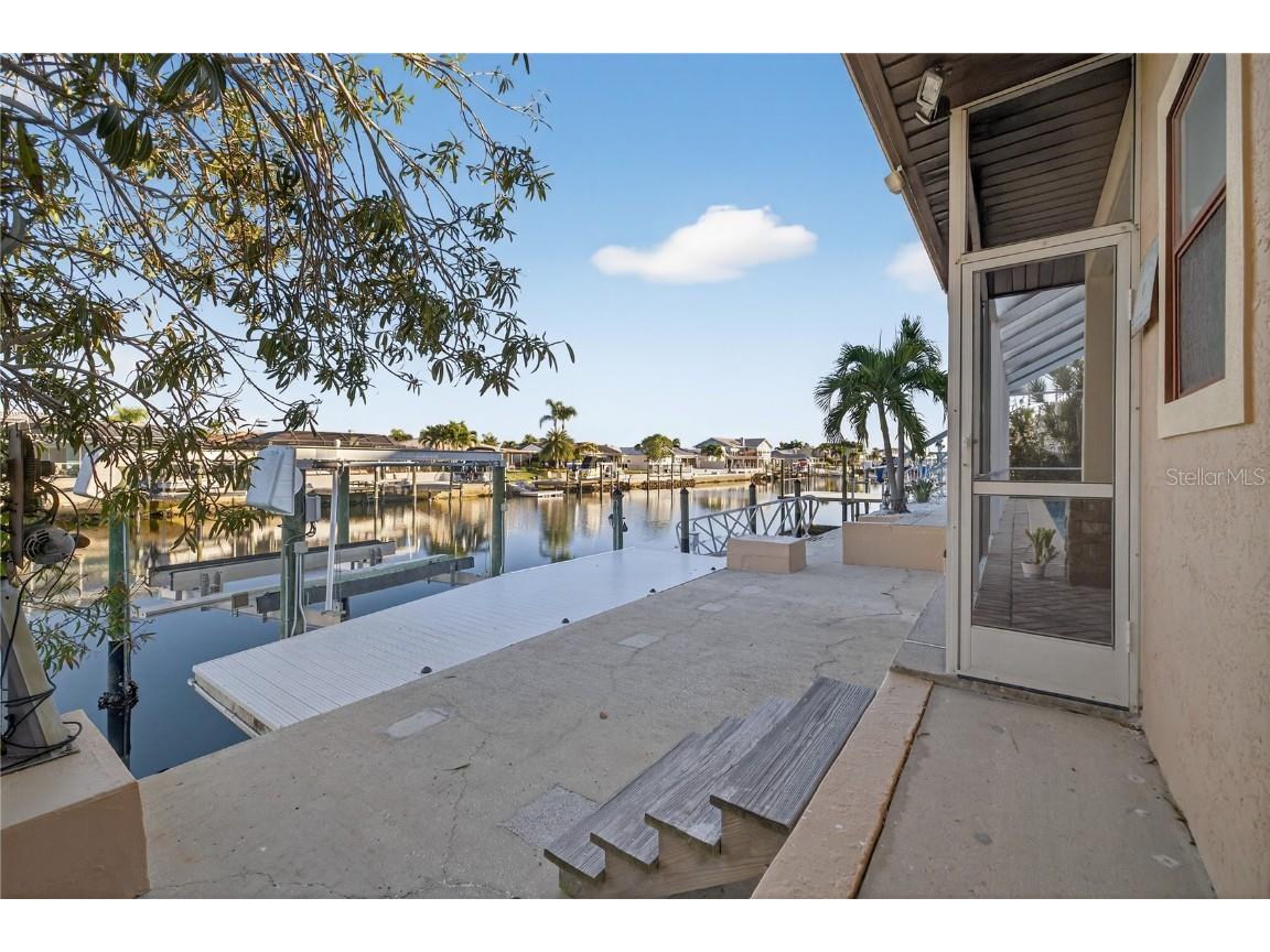 5124 South Shore Drive New Port Richey FL 34652 W7880289 image64