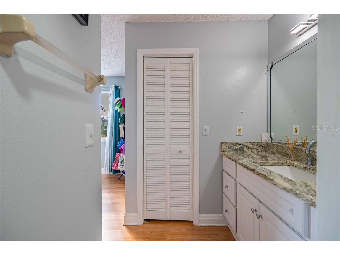 5124 Springwood Drive Tampa FL 33624 TB8450816 image22