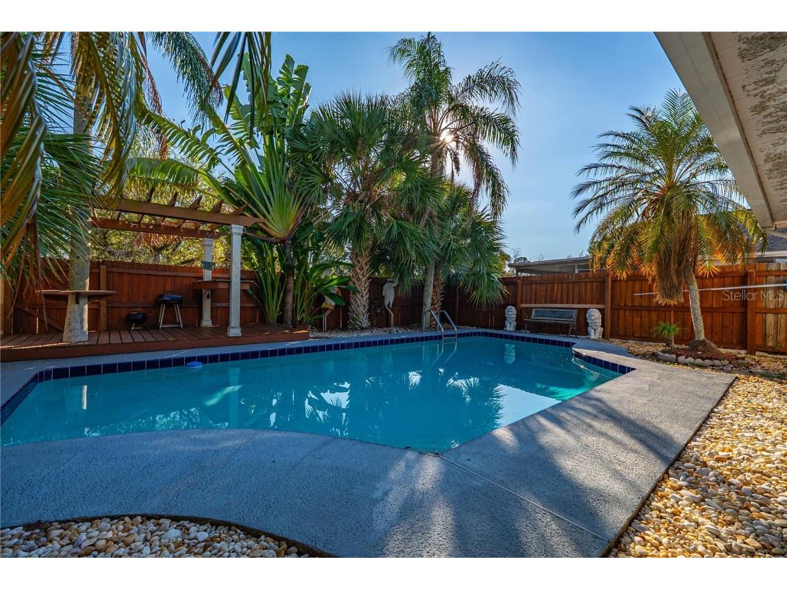 5124 Springwood Drive Tampa FL 33624 TB8450816 image35