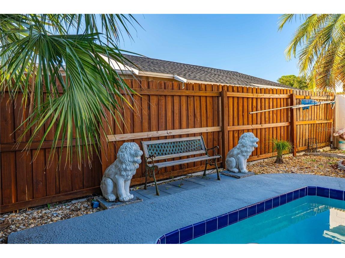 5124 Springwood Drive Tampa FL 33624 TB8450816 image37