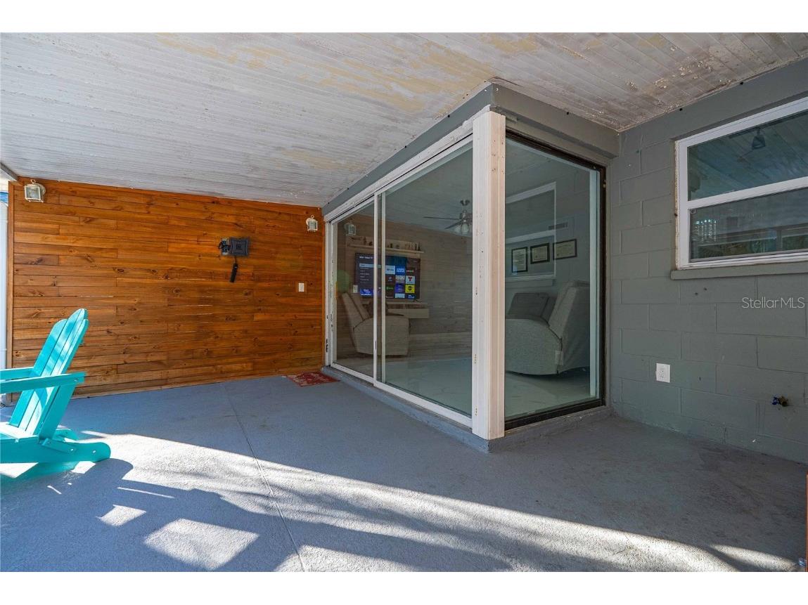 5124 Springwood Drive Tampa FL 33624 TB8450816 image46