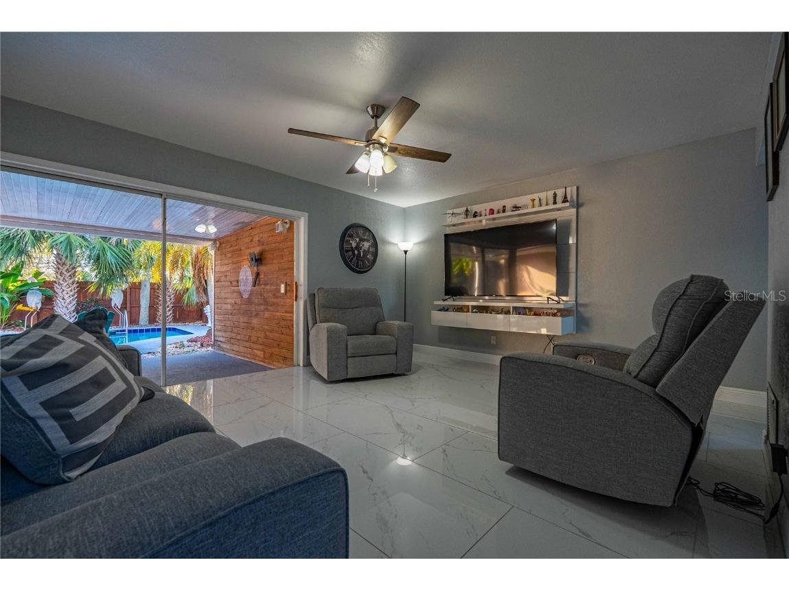 5124 Springwood Drive Tampa FL 33624 TB8450816 image5