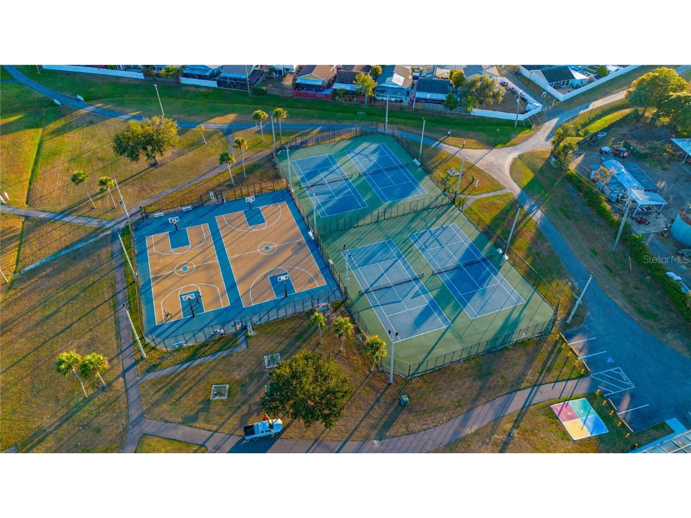 5124 Springwood Drive Tampa FL 33624 TB8450816 image52