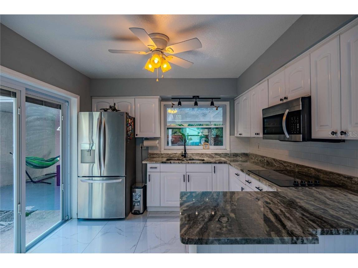 5124 Springwood Drive Tampa FL 33624 TB8450816 image6