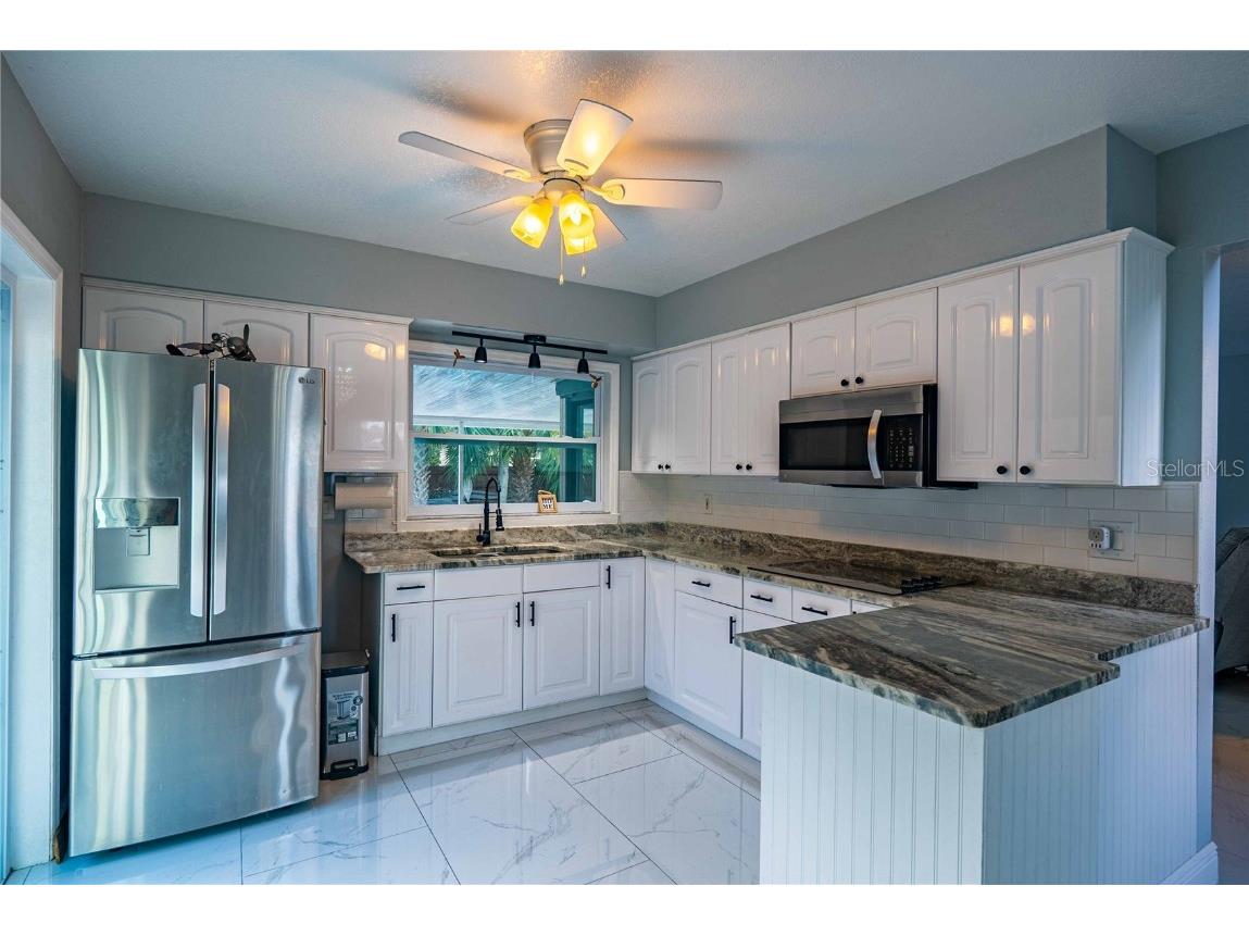 5124 Springwood Drive Tampa FL 33624 TB8450816 image7