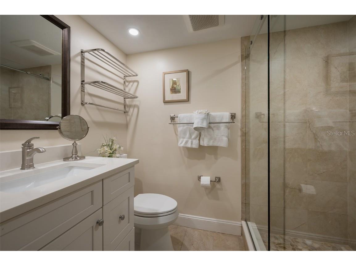 5125 Gulf Of Mexico Drive #4 Longboat Key FL 34228 - GULF OF MEXICO A4645905 image24