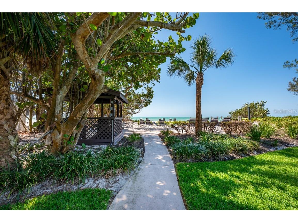 5125 Gulf Of Mexico Drive #4 Longboat Key FL 34228 - GULF OF MEXICO A4645905 image50