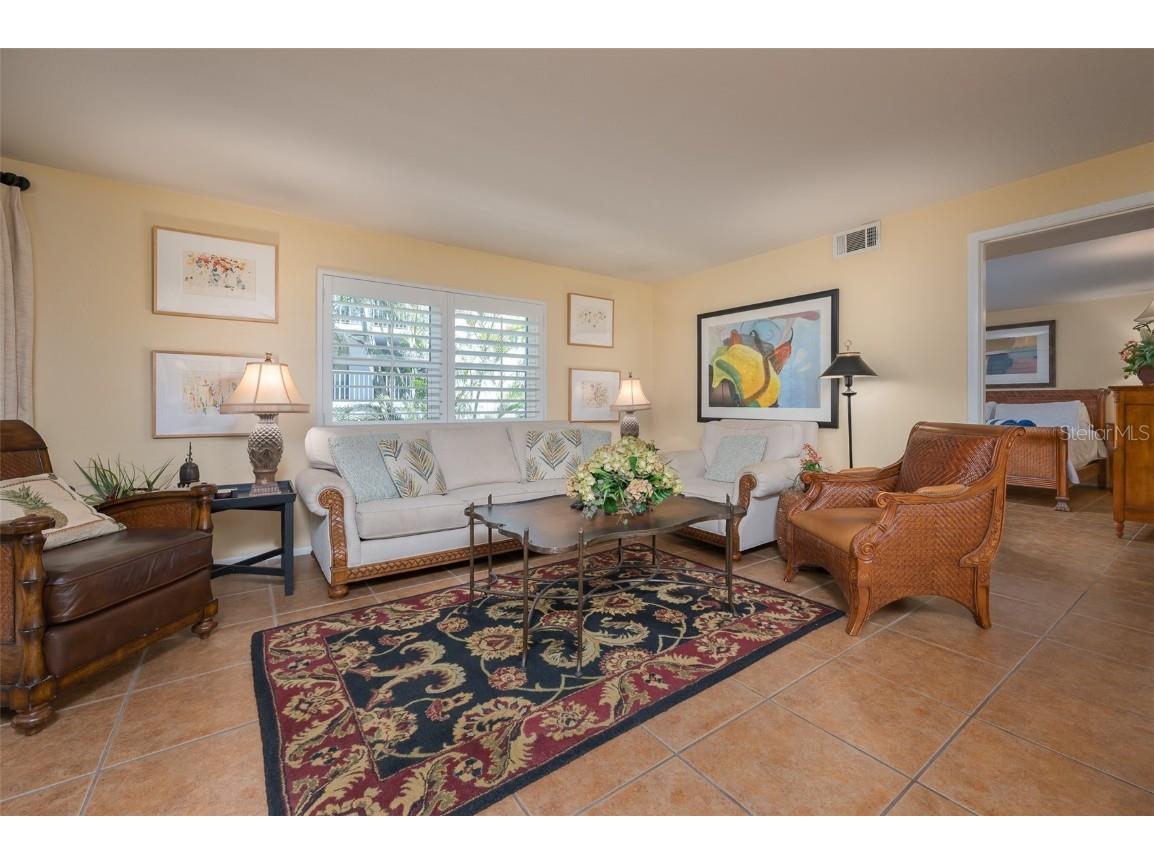 5125 Gulf Of Mexico Drive #4 Longboat Key FL 34228 - GULF OF MEXICO A4645905 image7