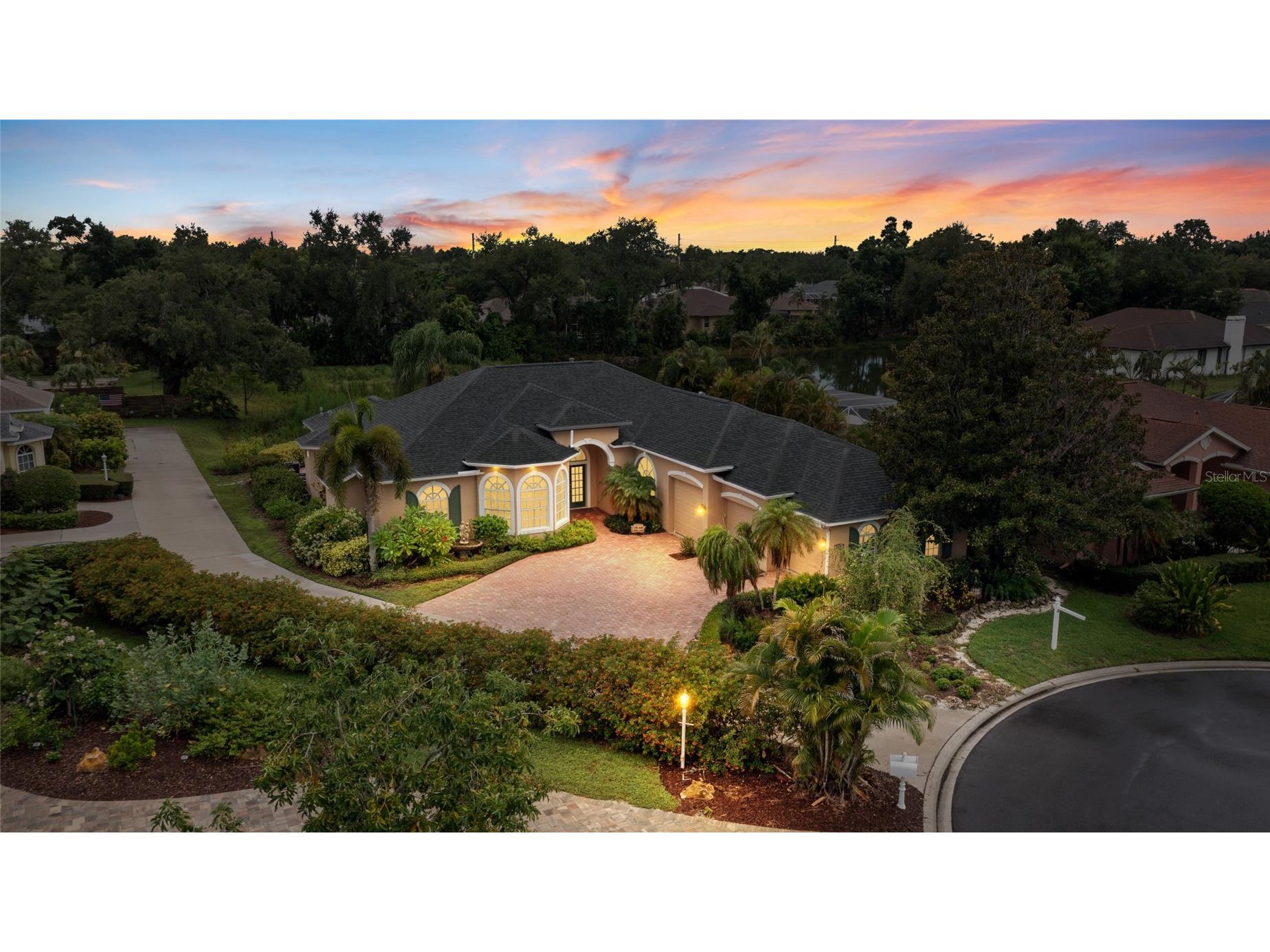 5125 Magnolia Pond Drive Sarasota FL 34233 TB8511616 image2