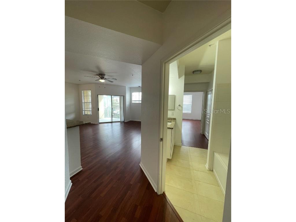 5125 Palm Springs Blvd #10208 Tampa FL 33647 TB8394145 image2