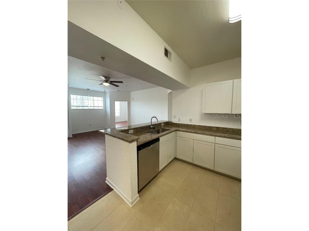 5125 Palm Springs Blvd #10208 Tampa FL 33647 TB8394145 image7