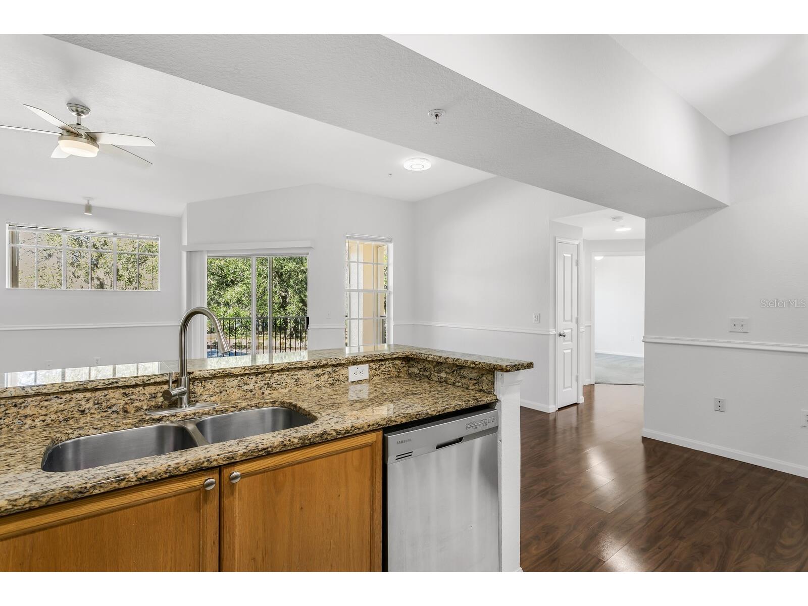 5125 Palm Springs Boulevard #12205 Tampa FL 33647 TB8472659 image17