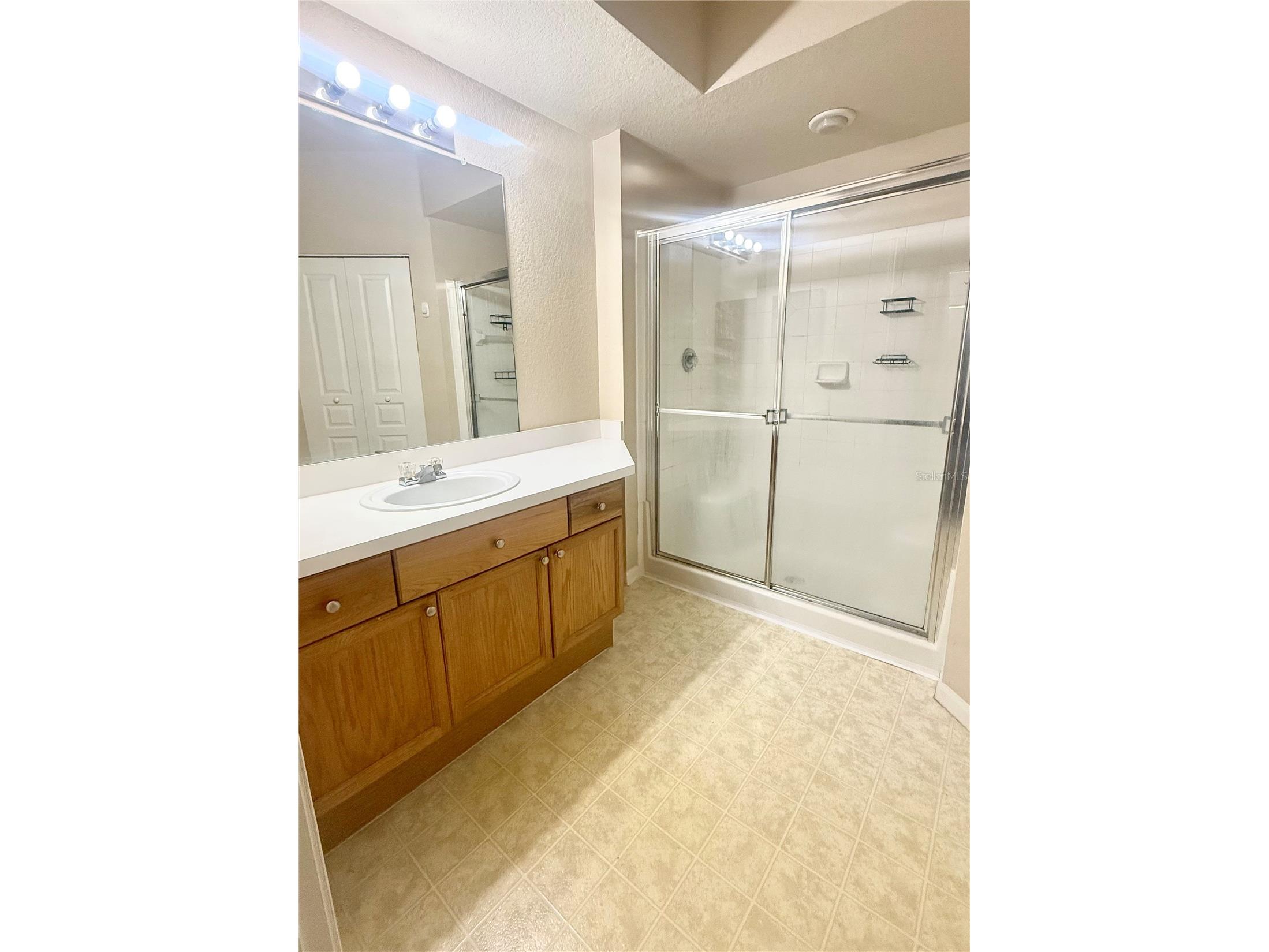 5125 Palm Springs Boulevard #13206 Tampa FL 33647 TB8480227 image17