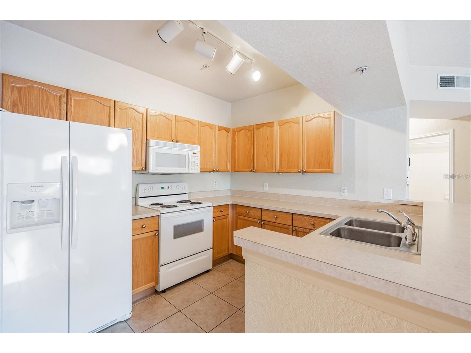 5125 Palm Springs Boulevard #8203 Tampa FL 33647 TB8521043 image14