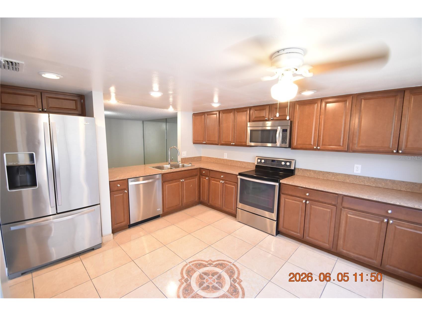 5125 Puritan Circle #1103 Tampa FL 33617 TB8517400 image11