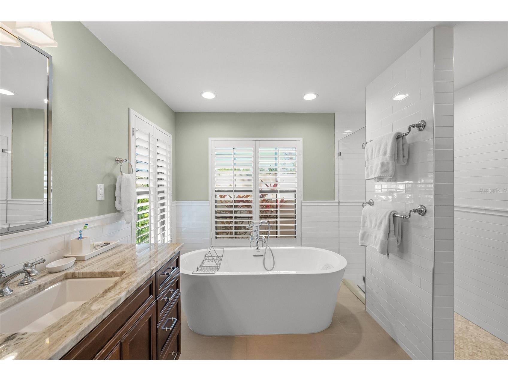 5125 Willow Leaf Drive Sarasota FL 34241 A4683770 image33